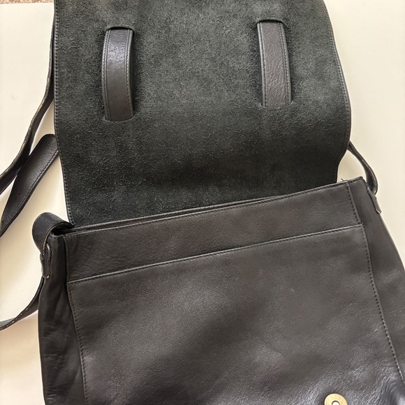 Vintage Leather Co Black Leather Crossbody Messanger Bag - Picture 4 of 10